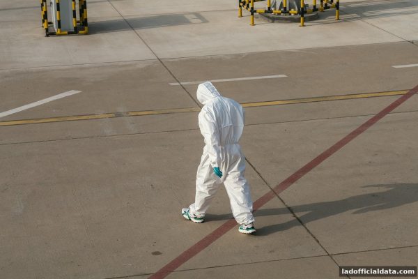 立博官方深度解读：免实名出款平台跑路预警与应对全攻略