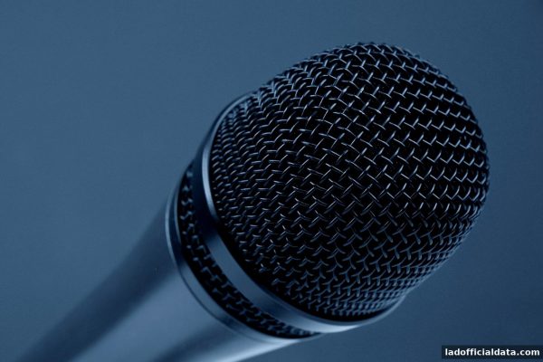 立博官方独家洞察：体育比分预测社区的集体智慧与实战指南
